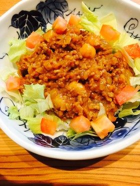 カレールウとハヤシルウで☆タコライス