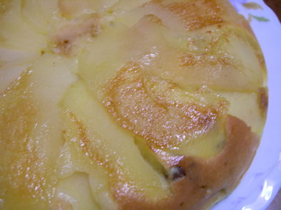 リッチなキャラメルリンゴのパンケーキの写真