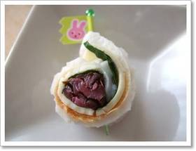 お弁当に♪妙にハマるちくわロール。