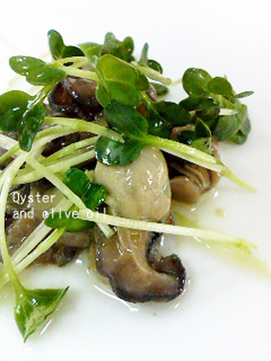 牡蠣のオリーブオイル漬けの写真