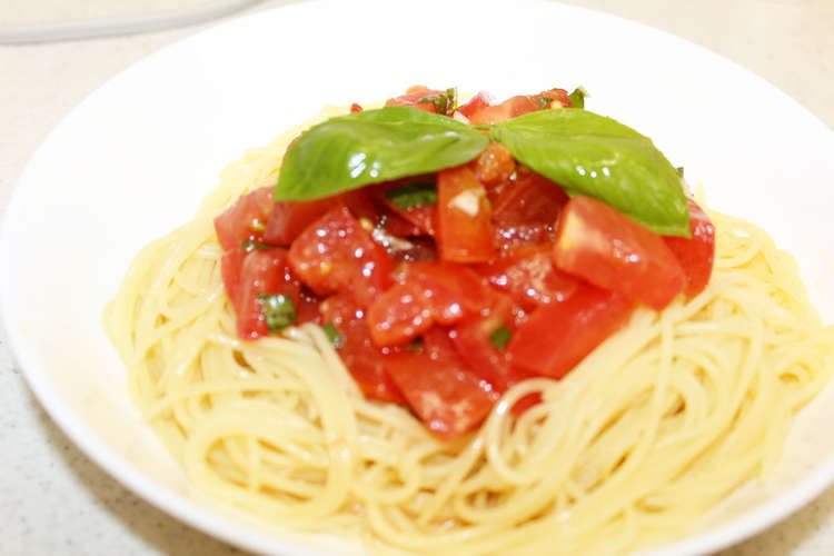 簡単 トマトとカッペリーニで冷製パスタ レシピ 作り方 By シュナウザのジュン クックパッド