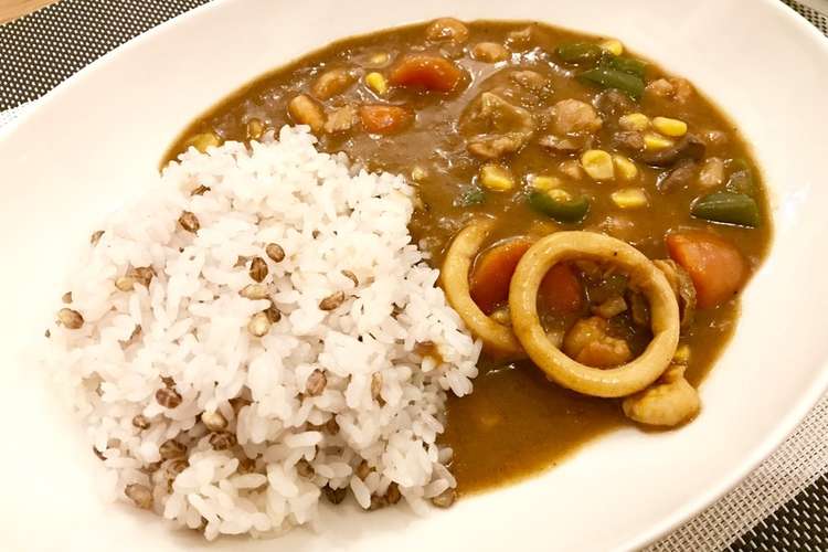 具たっぷり ココナッツシーフードカレー レシピ 作り方 By Imaros クックパッド