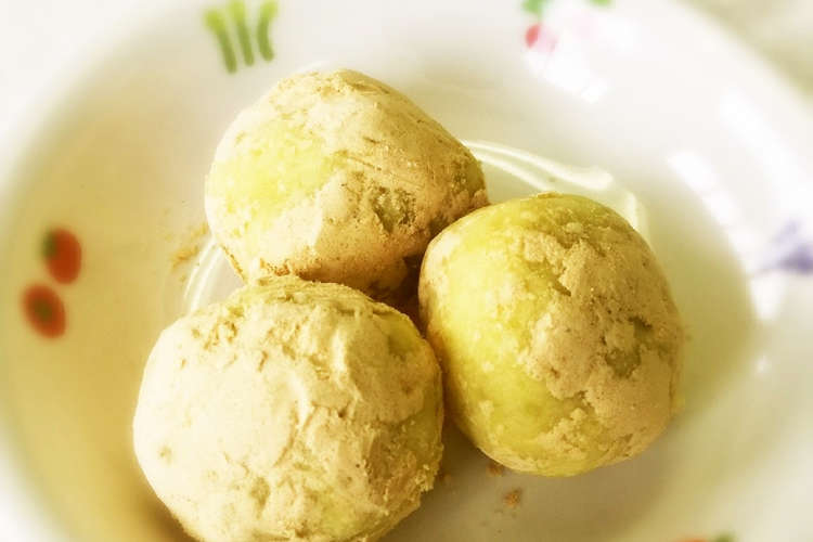 離乳食７か月頃 さつまいものきな粉ボール レシピ 作り方 By 新潟県阿賀野市役所 クックパッド 簡単おいしいみんなのレシピが360万品