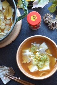 豆腐と豚バラの味噌汁