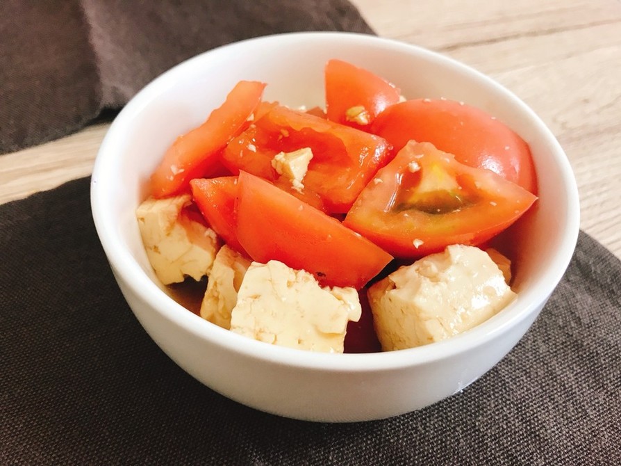 トマトと豆腐の中華風サラダ:-)の画像
