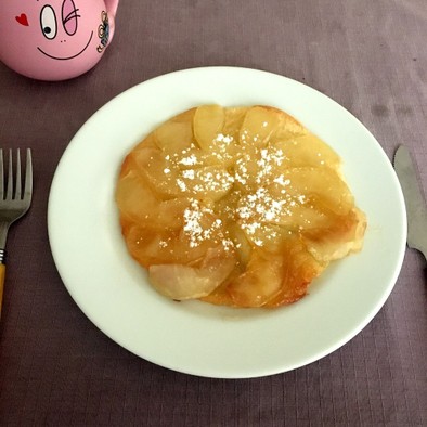 リンゴのスフレパンケーキの写真