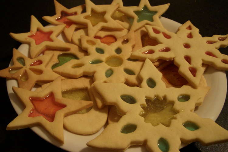 キラキラ ステンドグラスクッキー レシピ 作り方 By ケミラット クックパッド 簡単おいしいみんなのレシピが357万品