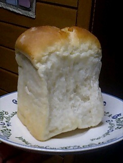 天然酵母　クリーム食パンの写真