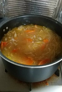 牛スジモツ煮込みスープ