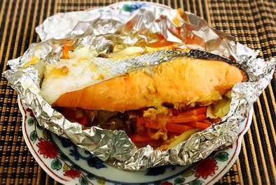 秋鮭(白身魚)の梅味噌ホイル焼きの写真
