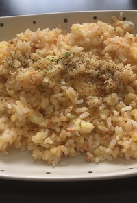 簡単！鮭フレークのパラパラ炒飯