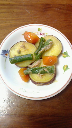 簡単☆薩摩芋のツナ煮 いんげんと人参も