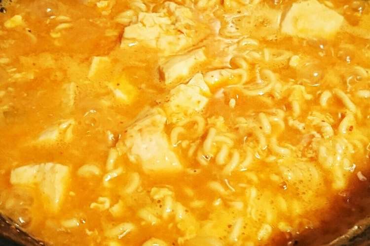 鍋の後の辛ラーメン レシピ 作り方 By Yogaママ クックパッド 簡単おいしいみんなのレシピが358万品