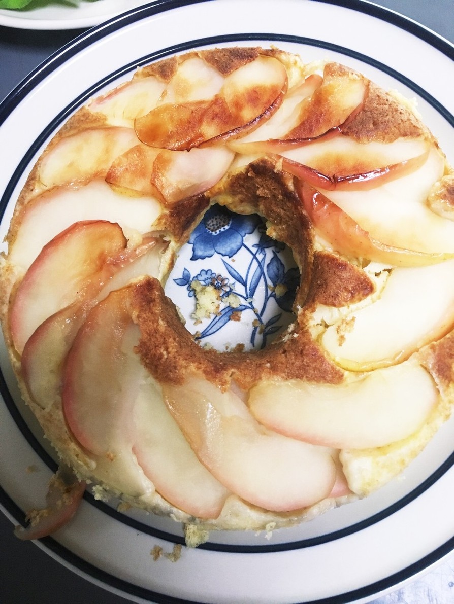 簡単ふんわり林檎アップサイドダウンケーキの画像
