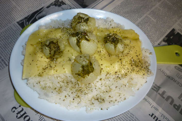 丸ごと玉ねぎ チーズのイタリア風カフェ丼 レシピ 作り方 By Aranjuez5 クックパッド 簡単おいしいみんなのレシピが356万品