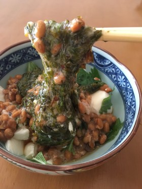 ダイエットにも♡あかもく納豆温玉豆腐