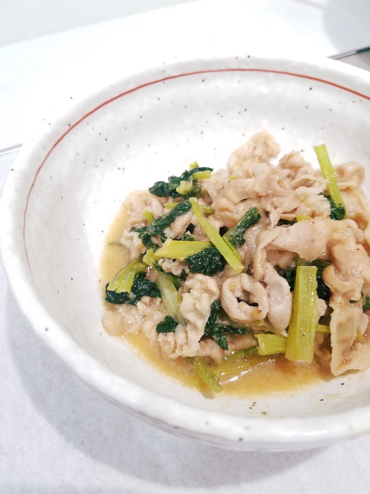 小松菜と豚こまの味噌炒めの画像