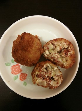 豆腐とコンビーフとネギのコロッケ