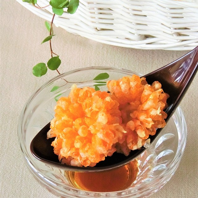 キンセンカ 食用菊 の天ぷら レシピ 作り方 By ｂiｂiすみれ クックパッド