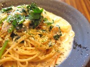 ホタテと大葉の味噌クリームパスタの写真
