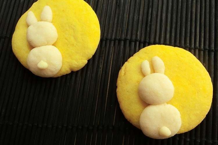 簡単 ウサギと月のお月見デコクッキー レシピ 作り方 By 140 わんたるママ クックパッド 簡単おいしいみんなのレシピが353万品