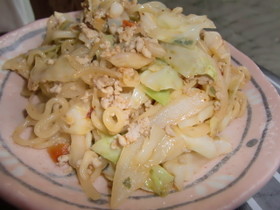 辛ラーメンで、焼きそば