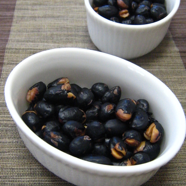 黒豆の炒り豆 黒豆茶の作り方つき レシピ 作り方 By 満月1500 クックパッド 簡単おいしいみんなのレシピが379万品