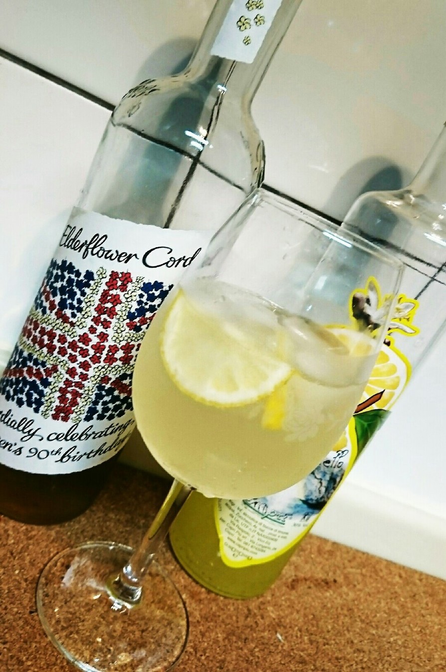 エルダーフラワーコリンズのレシピ