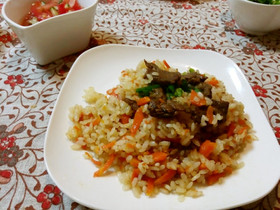 ウズベキスタンの炊き込みご飯 プロフ
