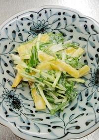 柿と水菜のヨーグルトサラダ