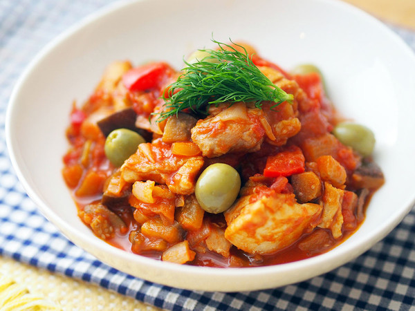 チリンドロン 鶏肉の野菜煮込み