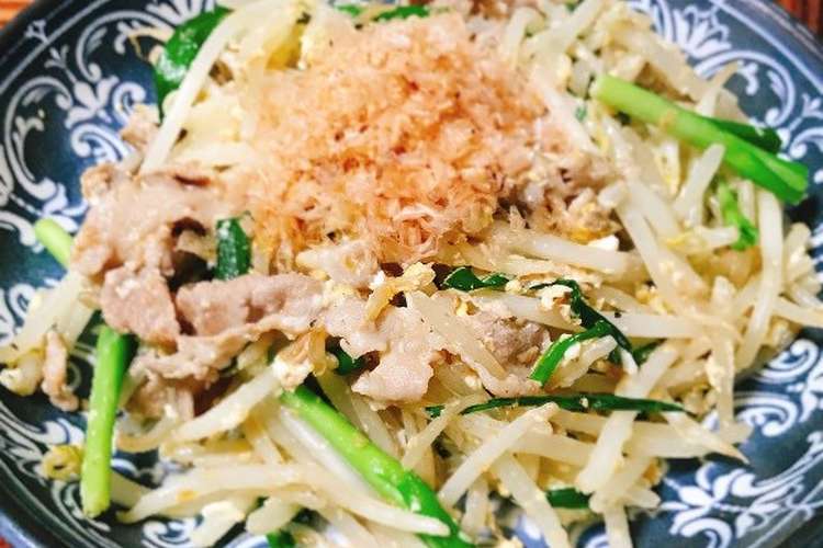 もやしとニラ 豚肉炒め レシピ 作り方 By 男だって簡単料理 クックパッド 簡単おいしいみんなのレシピが353万品