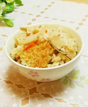 松茸のお吸い物の素で✴筍炊き込みご飯✴ の写真