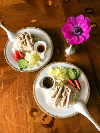 タイ料理屋さんのカオマンガイの写真