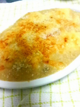 余ったシチューで簡単美味しいグラタン☆