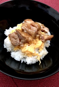 簡単レシピ☆照り焼きチキンと卵そぼろ丼