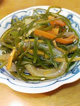切り昆布の炒め煮