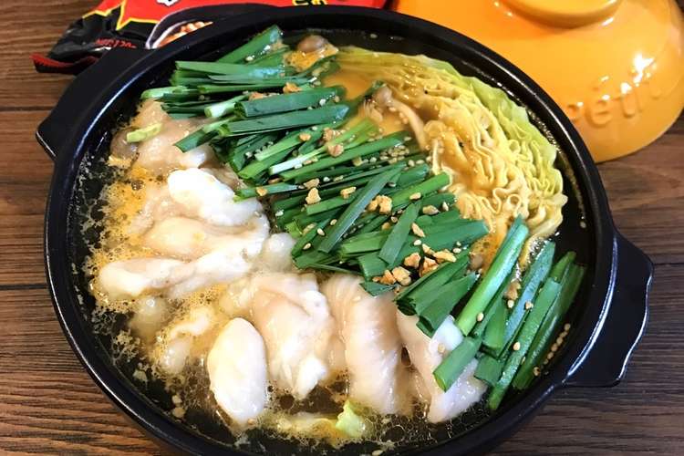 辛ラーメンdeもつ鍋 〆チーズラーメン レシピ 作り方 By Riko クックパッド 簡単おいしいみんなのレシピが374万品