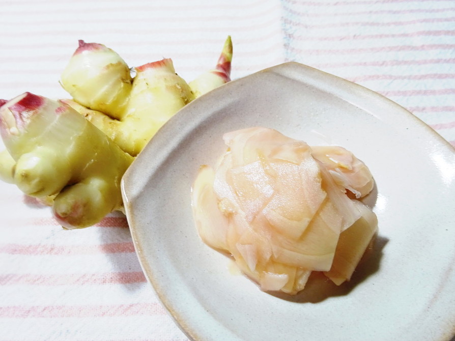 ウチの新生姜の甘酢漬け　ガリガリ♪　の画像