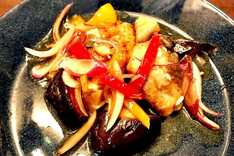 お弁当も カレー風の鰆と夏野菜の揚げ浸し レシピ 作り方 By デリたぬきっと クックパッド