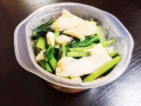 小松菜とサラダチキンの中華炒め*