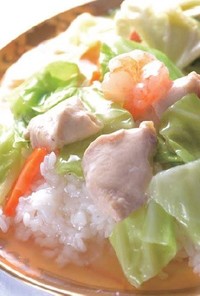 鶏片飯（チーペンファン）～鶏肉の中華丼～