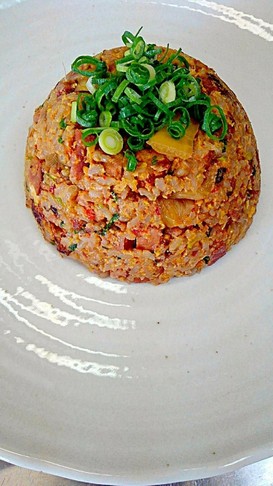 簡単なパラパラ自家製キムチの炒飯