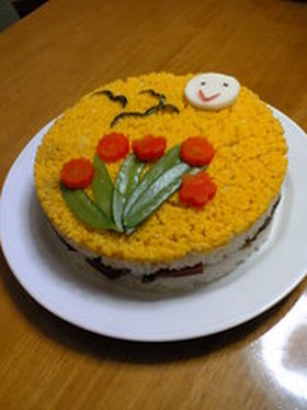 心もまんまる!楽しいすしケーキ