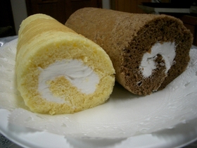 ふわふわ卵のロールケーキ