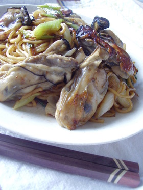 ぷりぷり牡蠣deオイマヨ焼きそば♪
