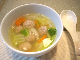 ぽかぽかあったか❤白菜と肉団子のスープ