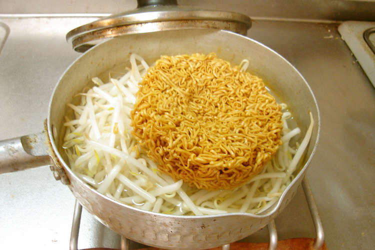 最善のもやしのチキンラーメン レシピ 作り方 By 嬉野ダイバー クックパッド 簡単おいしいみんなのレシピが366万品