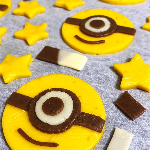 ミニオンクッキー レシピ 作り方 By Ktaiyaki クックパッド 簡単おいしいみんなのレシピが352万品
