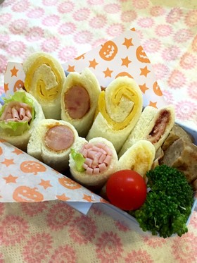 簡単*可愛い*ロールサンドウィッチ弁当②